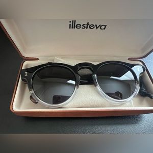 New illesteva Leonard Sunglasses for Women